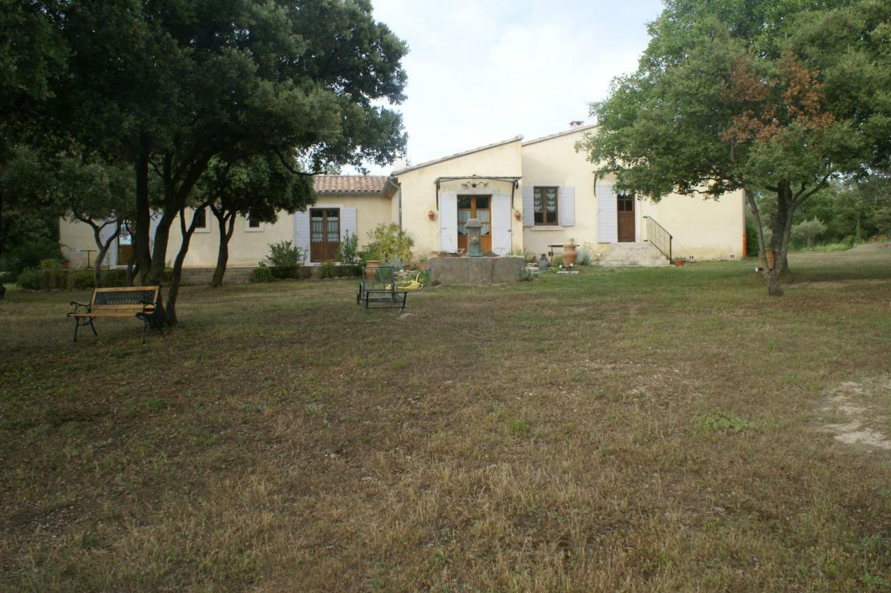 Chambre D'Hotes La Chenaie Venasque Exterior photo