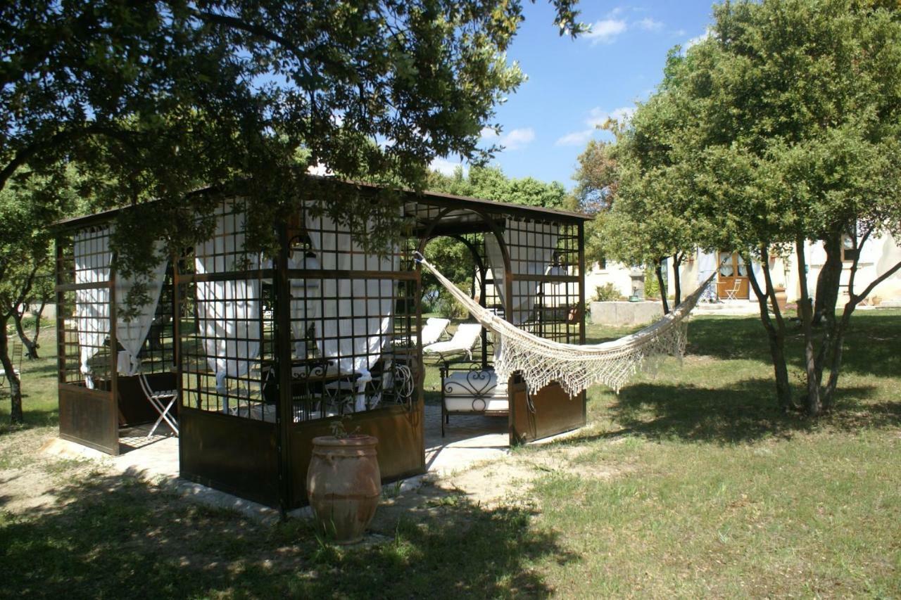 Chambre D'Hotes La Chenaie Venasque Exterior photo