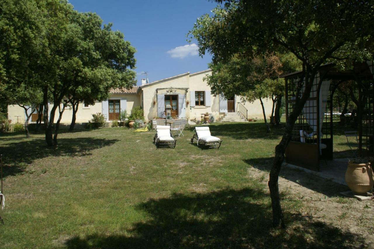 Chambre D'Hotes La Chenaie Venasque Exterior photo